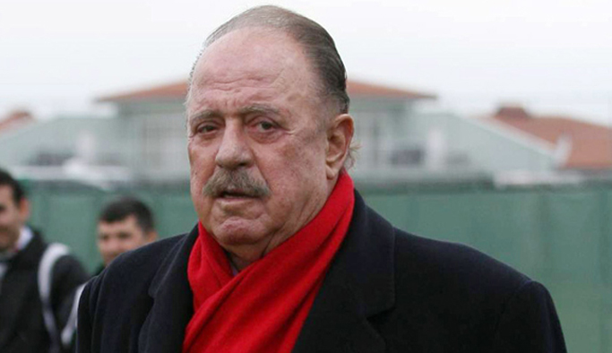 İlhan Cavcav hayatını kaybetti