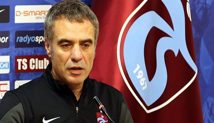 Ersun Yanal'dan Duygusal İlhan Cavcav Mesajı: "Baba Yarısı Kadar Sevgi Duyduğum Bir İnsan"