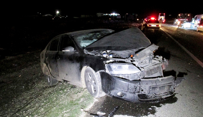 Düğün dönüşü feci kaza: Baba ve 2 oğlu öldü