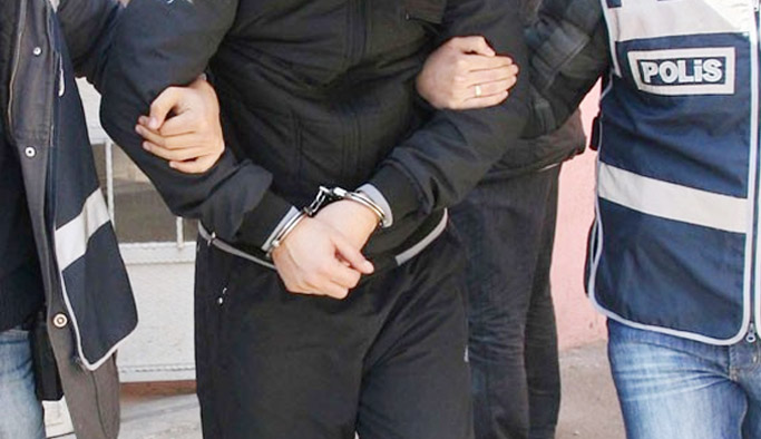 Rize'de 6 öğretmen tutuklandı