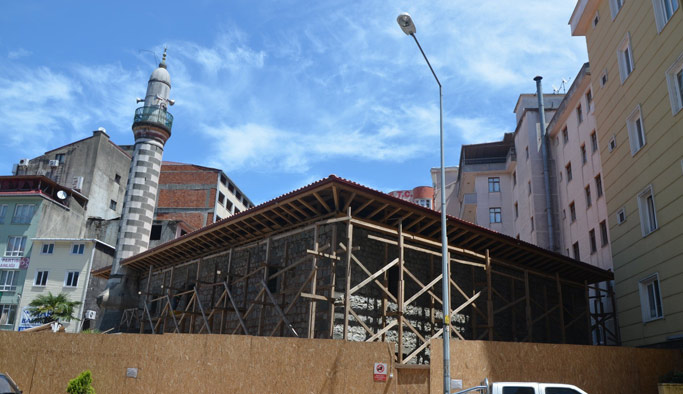 Rize'de 300 yıllık cami restorasyonu tamamlanıyor
