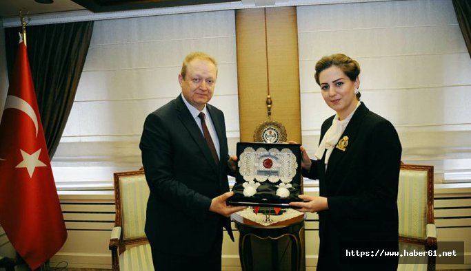 Vali Yavuz'a 2. Abdulhamit'in torunundan ziyaret