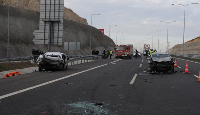 Zincirleme kaza: 1 ölü, 5 yaralı