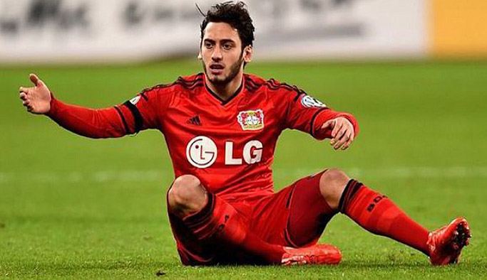 Leverkusen'den Çalhanoğlu'na şok