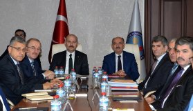 İçişleri Bakanı Soylu'dan valilerle video konferans