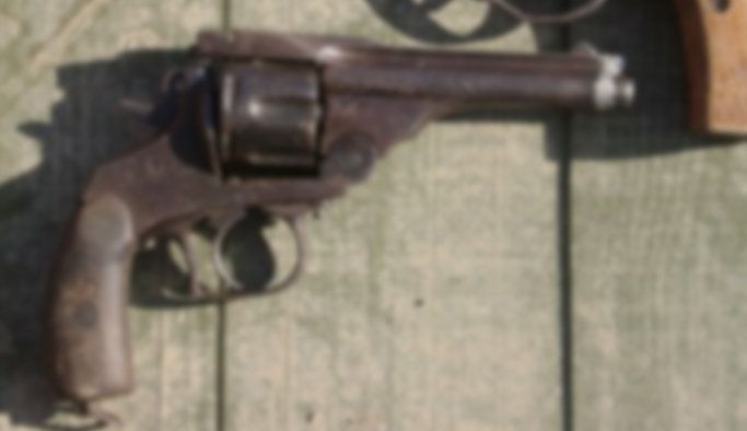 Trabzon'da el yapımı silah yakalandı