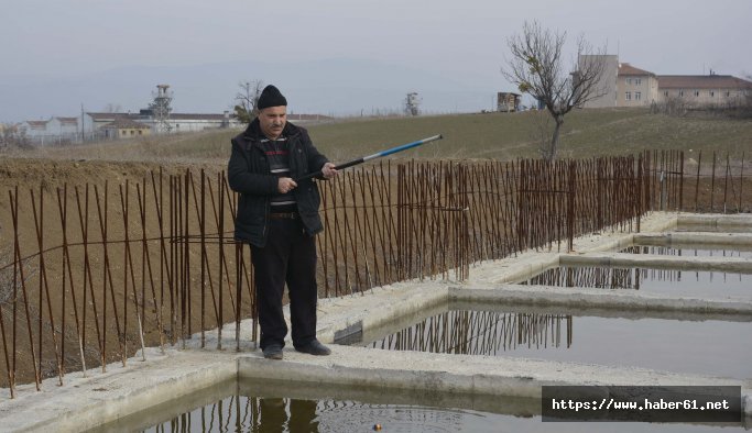 Huzurevi inşaatının yarım kalmasına 'balık tutma' tepkisi