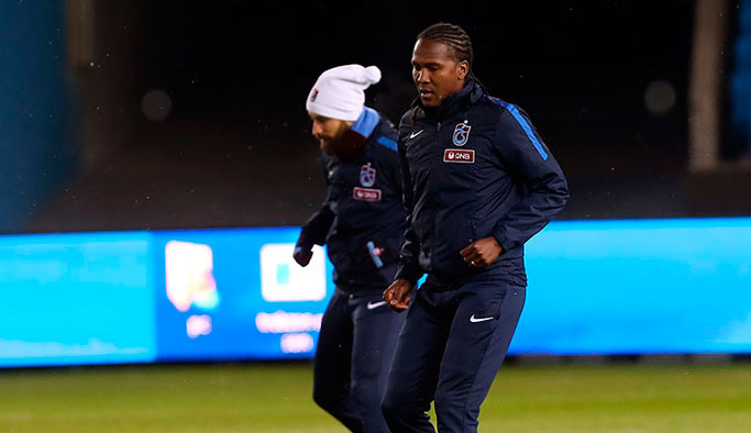 Rodallega ilk 11'de mi?