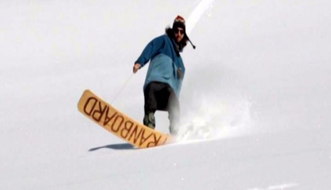 ABD'li kayakçılar Kaçkar Dağları'nda