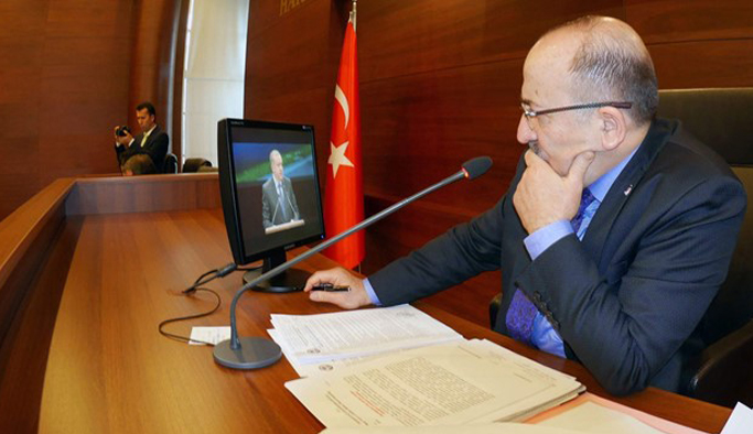 Gümrükçüoğlu: "Belki 50 yıl sonra..."