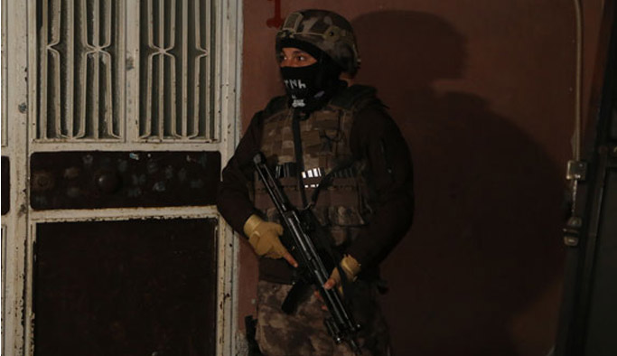 PKK'ya operasyon! Bakın kimin yeğeni yakalandı!