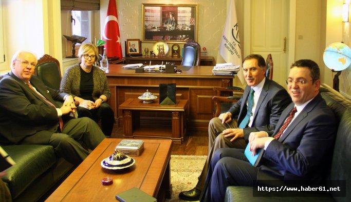 Şeref Malkoç'tan Avrupa'ya mülteci mesajı