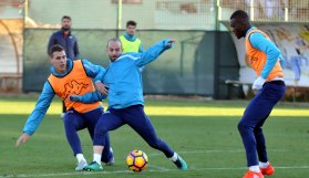 Alanyaspor Trabzonspor'a hazırlanıyor