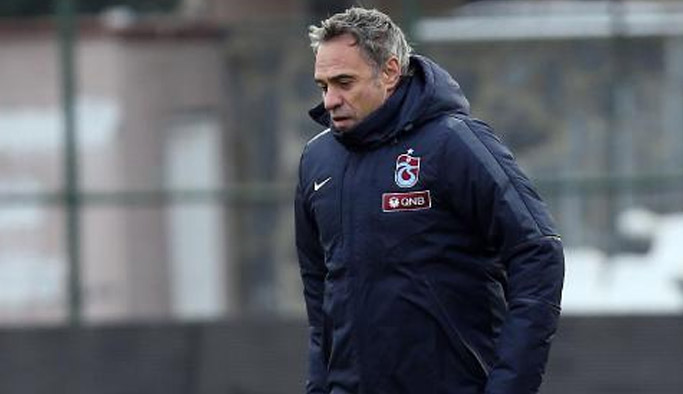 Yanal futbolcularını uyardı: Yere sağlam adımlarla basın