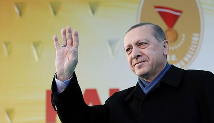 Erdoğan: Kişi laik olamaz!