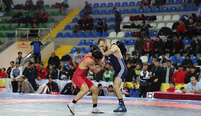 U23 Grekoromen Türkiye Güreş Şampiyonası Rize’de başladı