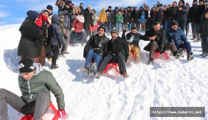 Kızak ve leğenli kış festivali