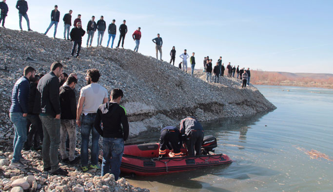 Balık avlamaya giden çocuk akıntıya kapıldı