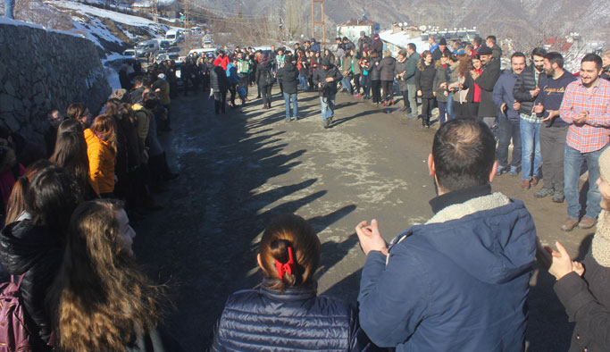 Artvin Cerattepe için horona durdu