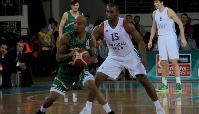 Banvit ilk kez Türkiye Kupasını kucakladı