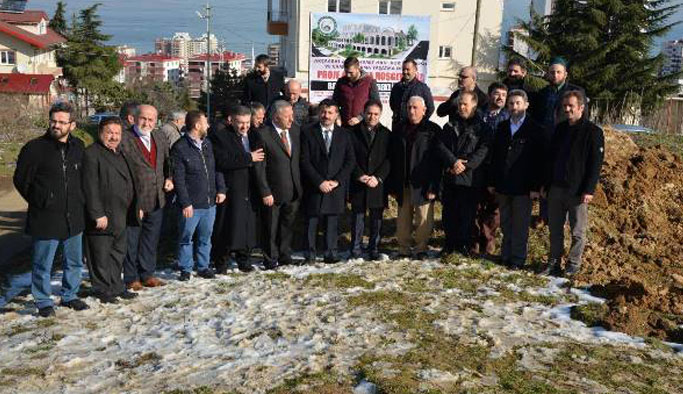 Akçaabat'ta yeni Kur'an Kursu için ilk kazma vuruldu!