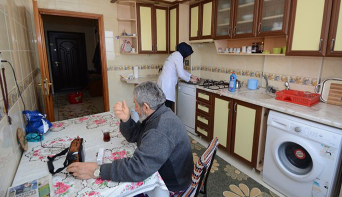 Ortahisar Belediyesinden 239 kişiye evde bakım hizmeti