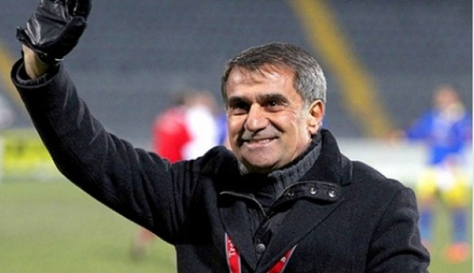 Şenol Güneş Avrupa'da turladı!