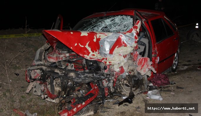 3 araç birbirine girdi: 2 ölü 7 yaralı