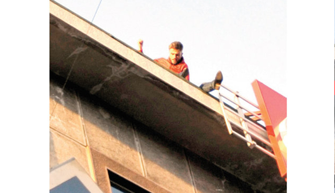 Trabzon'da intihara kalkışan genci döven adam, neden dövdüğünü anlattı