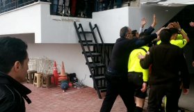 Amatör maç sonrası bıçaklı kavga: 1 yaralı 