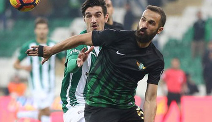 Tolunay Kafkas'a çok sert sözler!