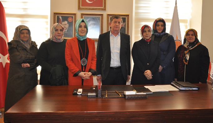 28 Şubat Kadın Platformundan AK Parti'ye ziyaret