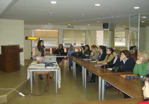 Mahalleleri kadınlar yönetsin!