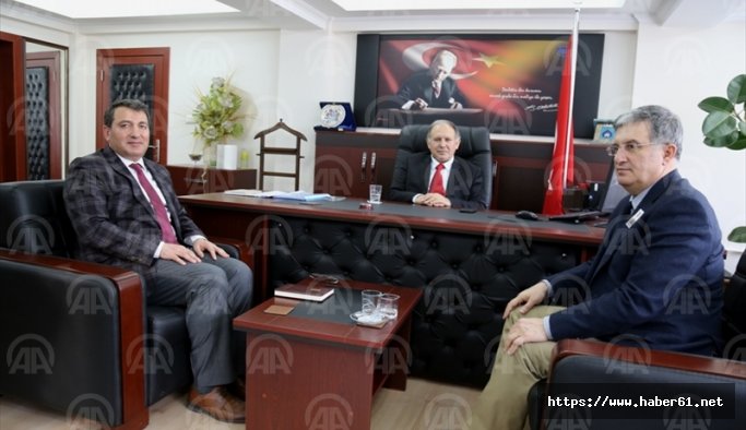 Artvin Valisinden defterdara ziyaret