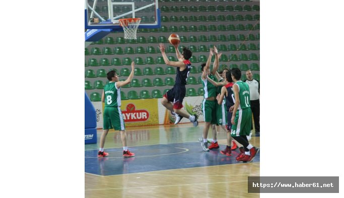 Rize'de basketbol şöleni