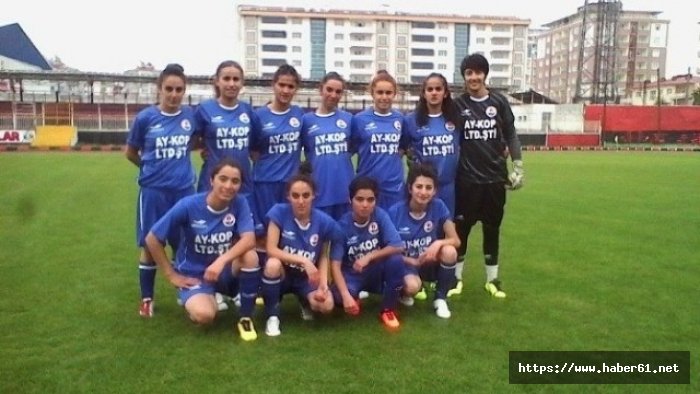 Hakkari'de kadınlar futbolda söz sahibi oldu