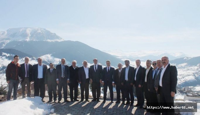 Şavşat Kaymakamı muhtarlarla buluştu