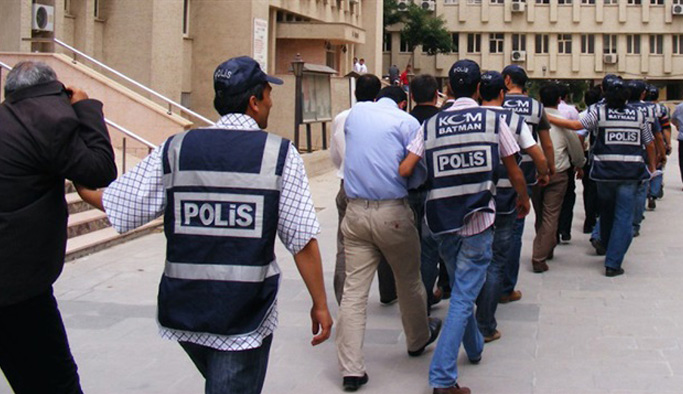 Bartın merkezli 6 ilde FETÖ operasyonu: 14 gözaltı