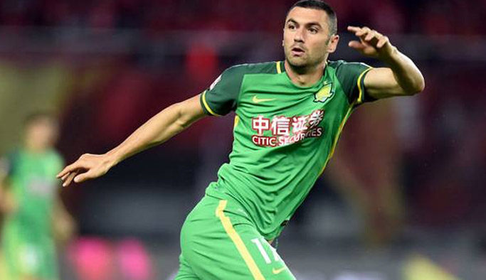 "Burak Yılmaz'la her zaman görüşüyorum""