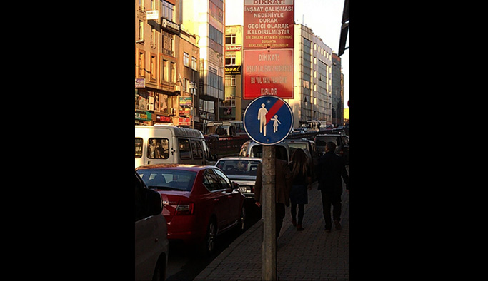 Trabzon'da inşaat yok tabela var!