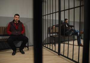 "Adanalı"  kasırgası sürüyor