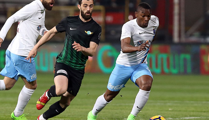 Erman Özgür: Castillo topun sibobunu ararken...