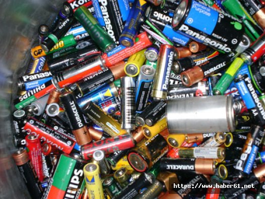 Trabzon'da en çok atık pil toplayan okula ödül