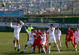 U15'ler Samsun'da terliyor