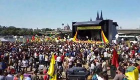 PKK yandaşları Almanya'da miting yaptı!