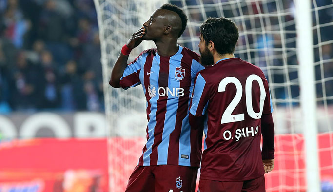 N'Doye Galatasaray'ı yine boş geçmedi