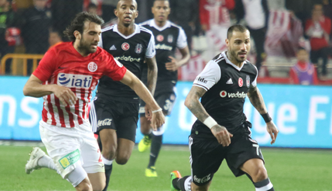 Beşiktaş 1 puana razı oldu