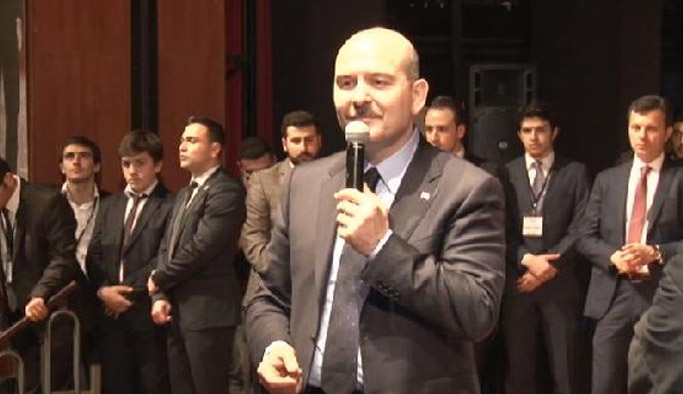 Trabzonlular İzmir Marşı'nı Soylu'ya uyarladı