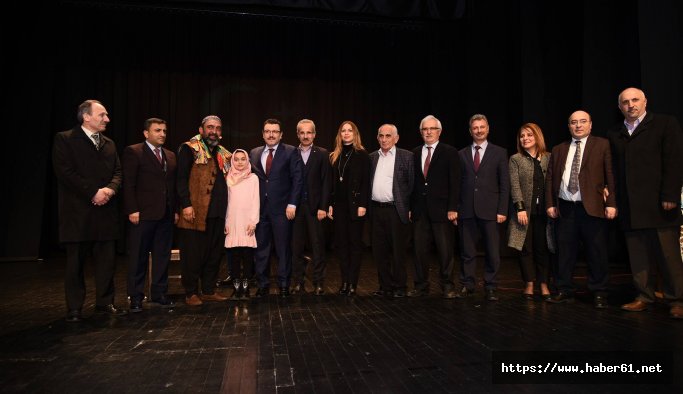 15 Temmuz tiyatrosuna büyük ilgi