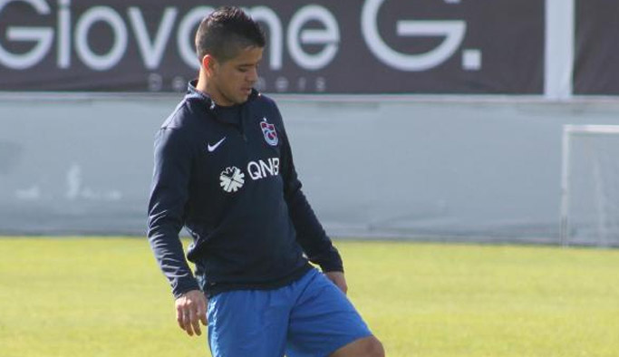 Trabzonsporlu oyuncu gitmek için gün sayıyor!